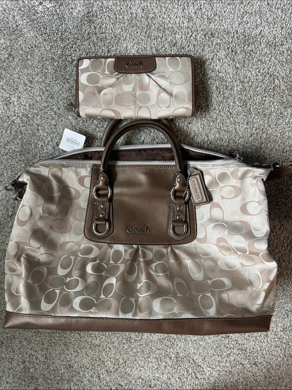 Large Coach purse & wallet